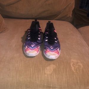 Women’s Adidas Sneakers